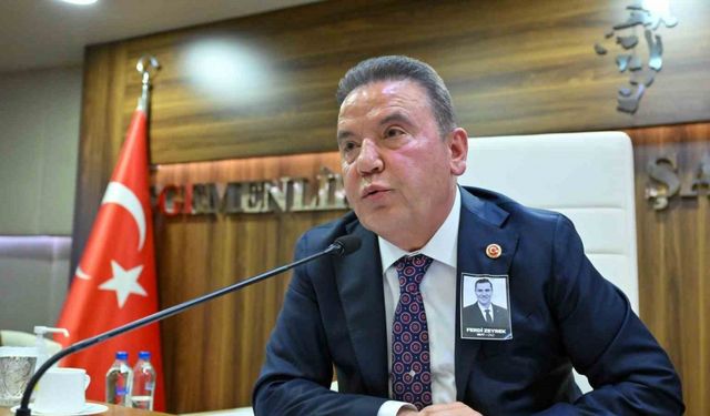 Başkan Böcek : "2025 yılı yatırım programına ek olarak 4. Etap Raylı Sistem Projesi alınırsa seviniriz"