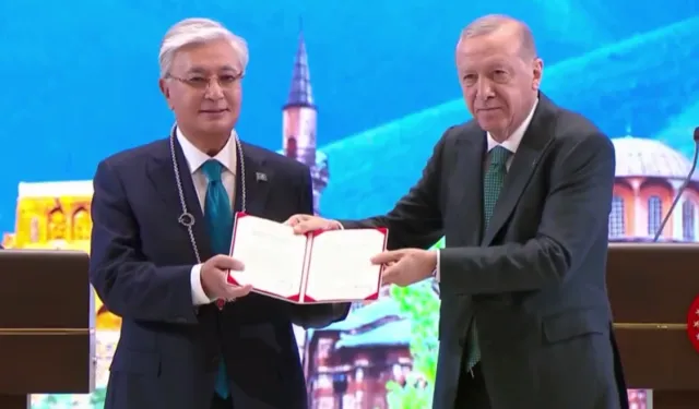 Kazakistan Cumhurbaşkanı Tokayev’e Türkiye'den devlet nişanı