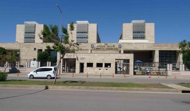 Büyükşehir Belediye Başkanı Muhittin Böcek’in ifadesi alınmaya başlandı