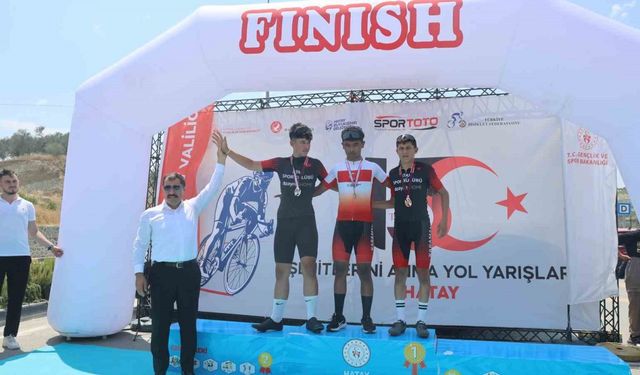 Hatay’da bisikletçiler 15 Temmuz anısına pedal çevirdi