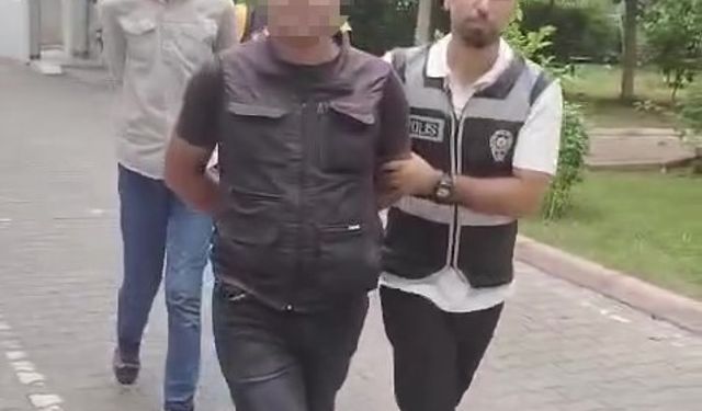Kırmızı ışıkta sürücülere korku salan şüpheliler yakalandı