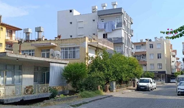 Kız kardeşi tarafından evinde ölü halde bulundu