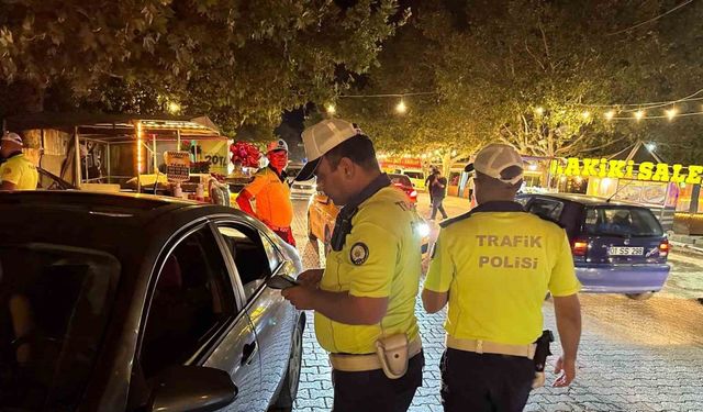 Adana’da trafik denetimlerinde 547 bin TL ceza kesildi