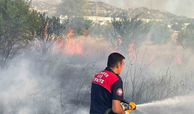 Burdur’da arazi yangınında 50 dönüm alan zarar gördü