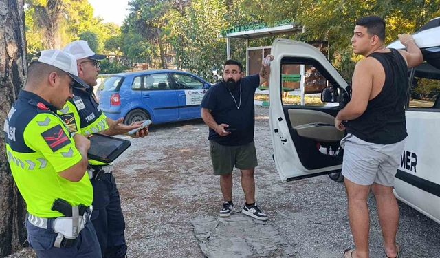 Manavgat’ta sigorta sistemi arızası sürücüye zor anlar yaşattı