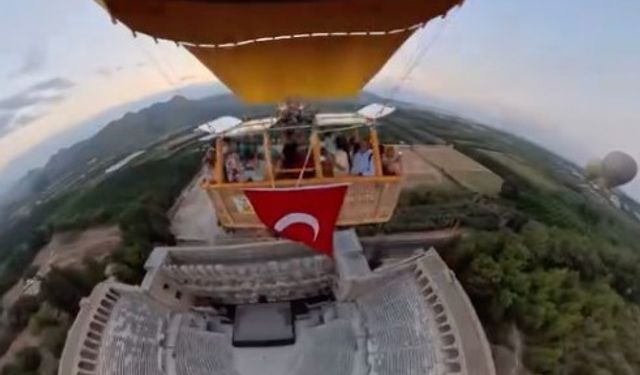 Zafer Bayramı coşkusu Aspendos semalarında balonlarla yaşandı
