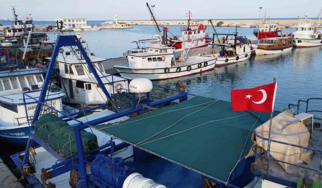 Akdenizli balıkçılar ’Vira Bismillah’ demeye hazırlanıyor