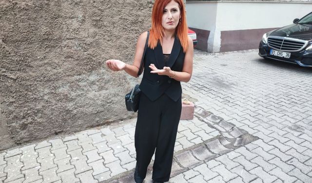 Adana Belediyesi’ne ait otobüsün sefer yaparken sürekli arızalanmasına yöre sakinlerinden tepki