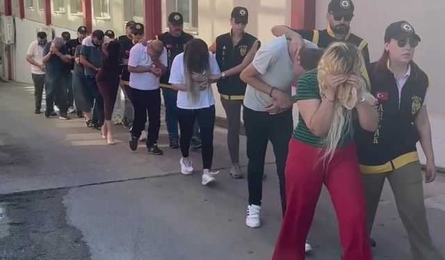 Adana’da fuhuş şebekesine operasyon: 14 tutuklama