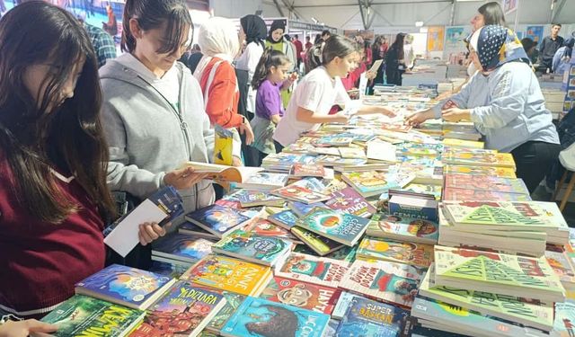 Anadolu’nun en büyük kitap fuarı kapılarını açtı