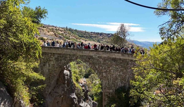 Tarihi Süleymanlı’da öğretmenler kültür, tarih ve doğa ile iç içe eğitim aldı