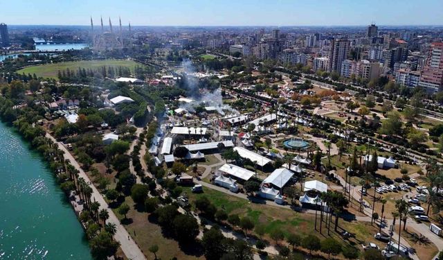 Uluslararası Adana Lezzet Festivali’ne yoğun ilgi