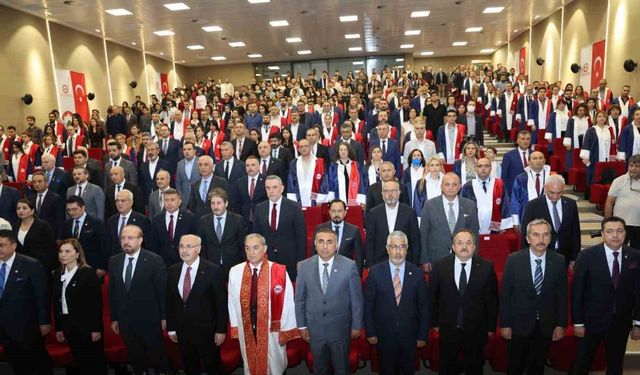 Bakan Yardımcısı Şatıroğlu: "Günlük 180 bin varil petrol üretip, 1.1 milyon varil petrol tüketiyoruz"