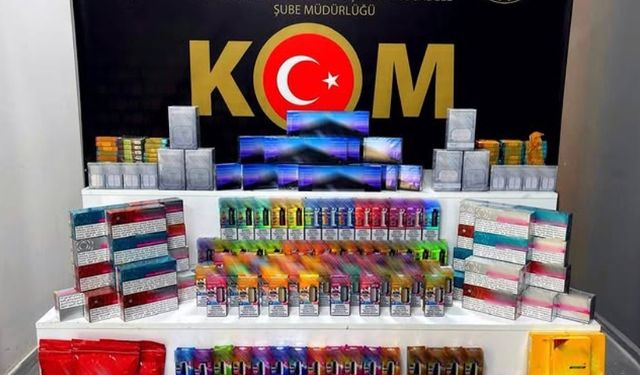 Isparta’da kaçakçılık operasyonunda çok sayıda kaçak tütün ürünü ele geçirildi