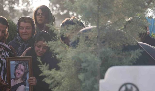 Kazada ölen yeğenini elleriyle toprağa veren amca, kazaya neden olan alkollü sürücünün cezalandırılmasını istiyor