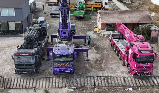 Kızının ‘Baba bizim de pembe vincimiz olsun’ sözlerinden ilham alarak vinçlerini rengarenk hale getirerek inşaat sektörüne renk kattı