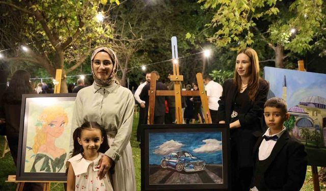 Küçük yeteneklerin, büyük eserleri sergilendi