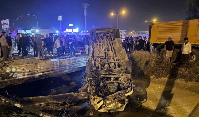 Mersin’de 10 kişinin yaralandığı kaza anı kamerada