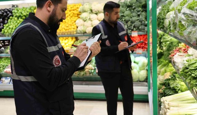 Adana'da yeni yıl öncesi eş zamanlı fahiş fiyat denetimi
