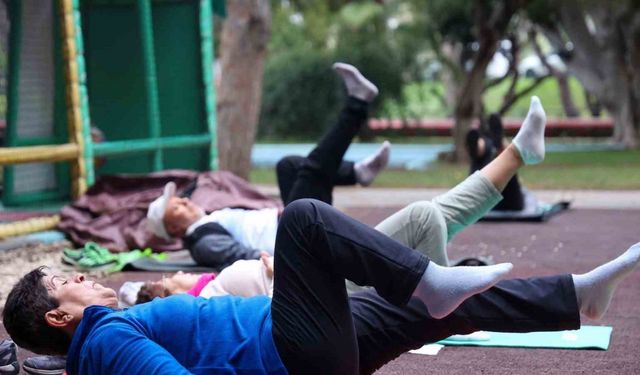 Antalyalılar güne sporla başlıyor: Sabah sporlarına yoğun ilgi