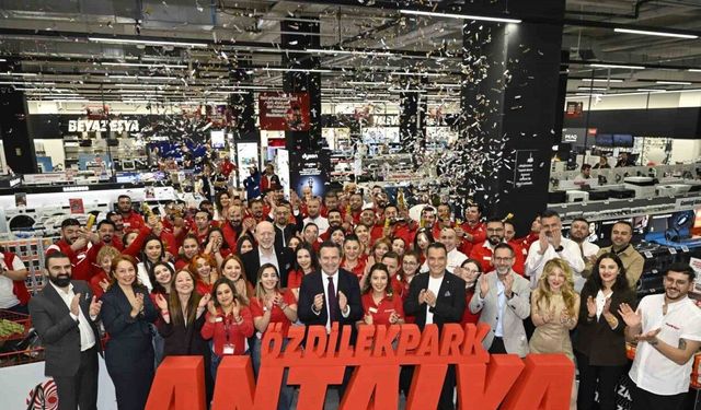 MediaMarkt yılın son mağazasını Antalya’da açtı
