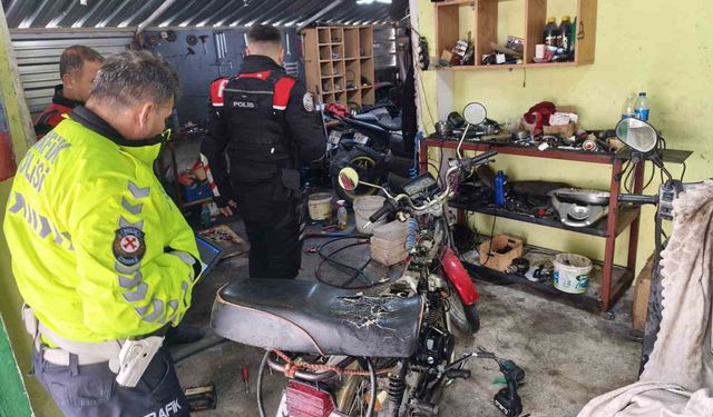 Dörtyol'da motosiklet tamircileri denetlendi