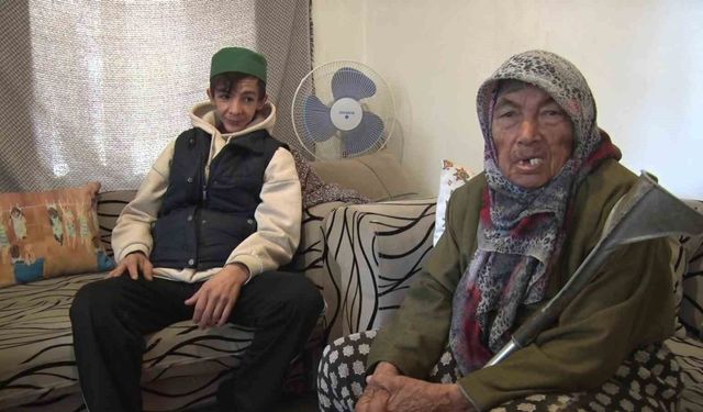 Evinin kapısını açtığı 20 yıllık arkadaşı evden elektrikli bisikleti alıp anneannesini bırakarak ortadan kayboldu