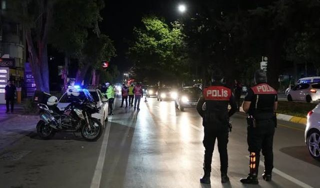 Isparta'da bir haftalık polis denetimlerinde 40 aranan şahıs yakalandı