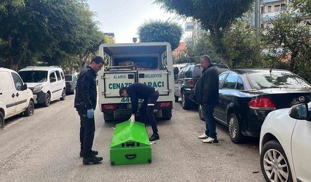 Alanya'da yaşayan Alman evinde ölü bulundu