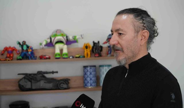 Antalya'da geliştirilen yapay zekâ sanatçısı Ayros'a yoğun ilgi: Yorumlar yankı uyandırıyor