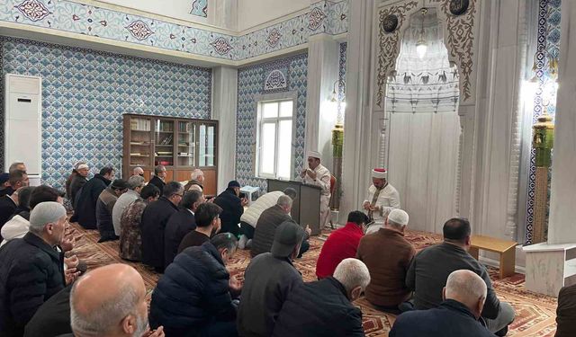 Asrın felaketinin 3'üncü yılında Alanya'da yürekler aynı duada buluştu