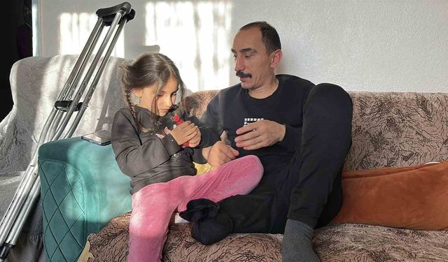Çapa makinesi kaptırdığı bacağını kaybeden babanın en büyük isteği kızıyla birlikte gezebilmek