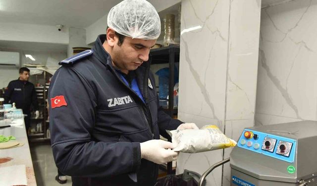 Kepez'de Ramazan öncesi tatlı üretim ve satışı denetimi