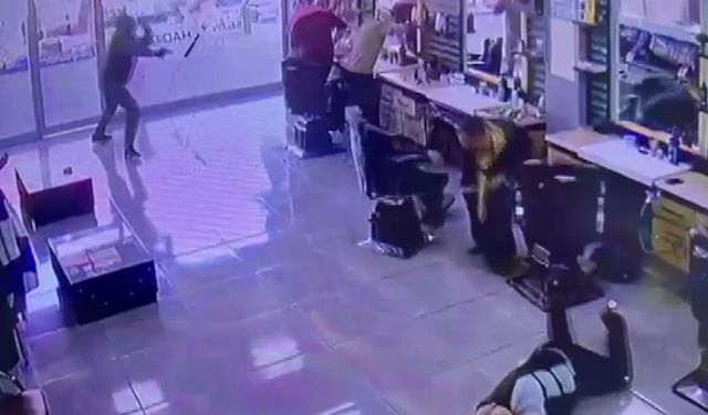 Adana'da berberde böyle ateş etti: 1 yaralı