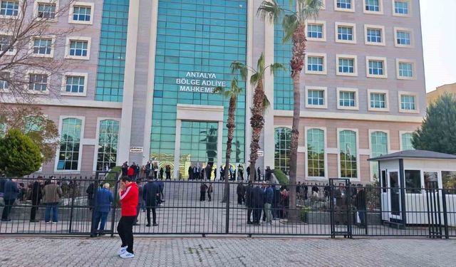 Antalya Büyükşehir Belediyesi soruşturmasında sanıkların yargılanmasına devam ediliyor