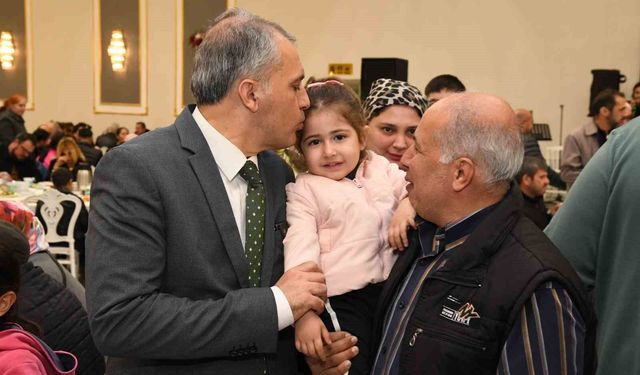Başkan Çenet, engelli bireyler ve aileleriyle iftarda buluştu