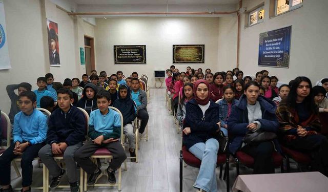 Büyükşehir'den okullarda vektörle mücadele eğitimi