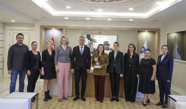 Büyükşehir'in 'Güneş Okulu' projesi uluslararası alanda başarı gösterdi