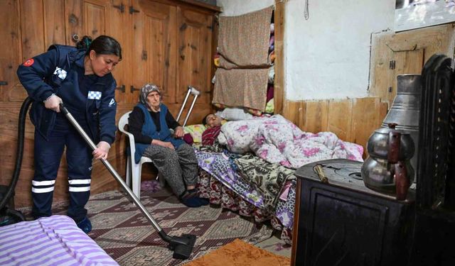 Evde sağlık ve bakım hizmetiyle uzaklar yakın oluyor