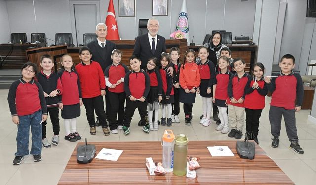 Geleceğin bireyleri yerel yönetimi yerinde tanıdı