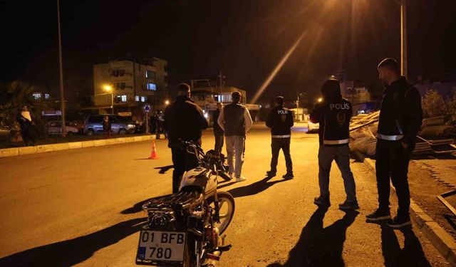 Kasksız sürücüden polise ilginç teklif: 'Cezayı bana değil, plakaya yazın'