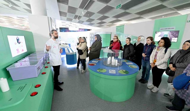 Mersin'de tekstil atıkları kadın emeğiyle yeniden hayat buluyor