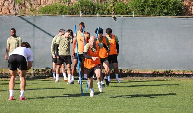 Alanyaspor, Beşiktaş maçı hazırlıklarına başladı