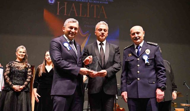 Antalya Valisi Hulusi Şahin: 'Polis teşkilatımız istikbale olan güvenimizdir'