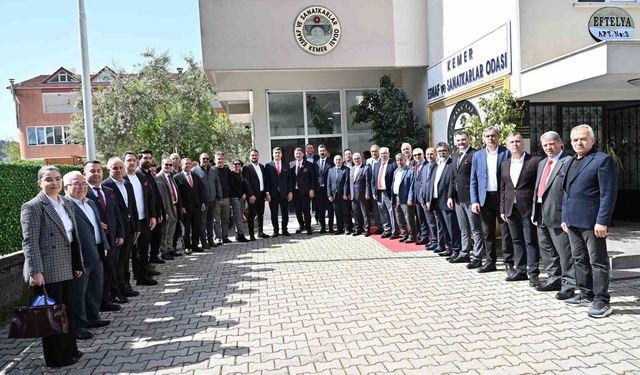 Başkan Dere seçim ziyaretlerine batı ilçelerden başladı