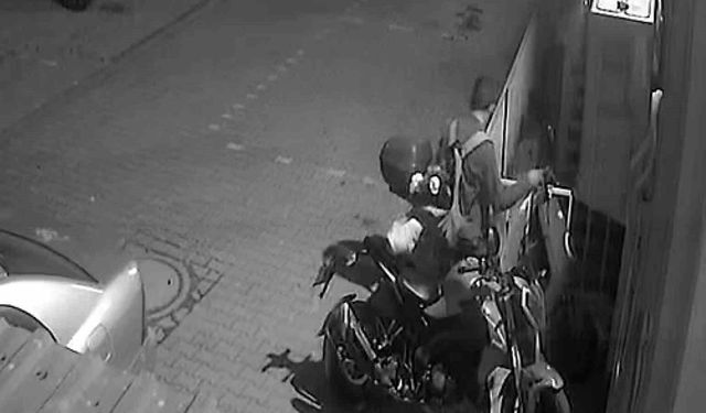 Bir haftada 5 araç çalan hırsız tutuklandı: 'Olay tarihlerinde belirtilen adreslere gitmedim'