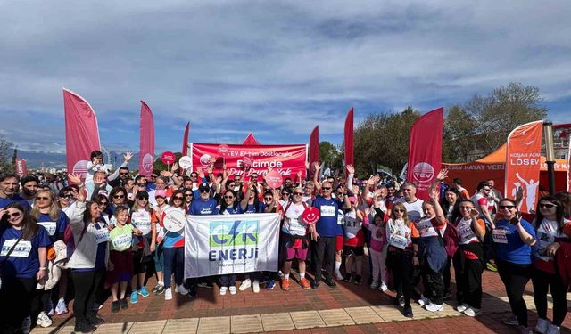 CK gönüllülerinden TEV bursiyerlerine destek