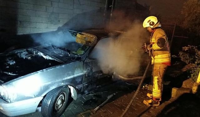 Dörtyol'da otomobil yangını