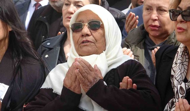 Hayatını kaybeden Cumhuriyet Savcısı Gadem Taş'a adliyede hüzünlü veda