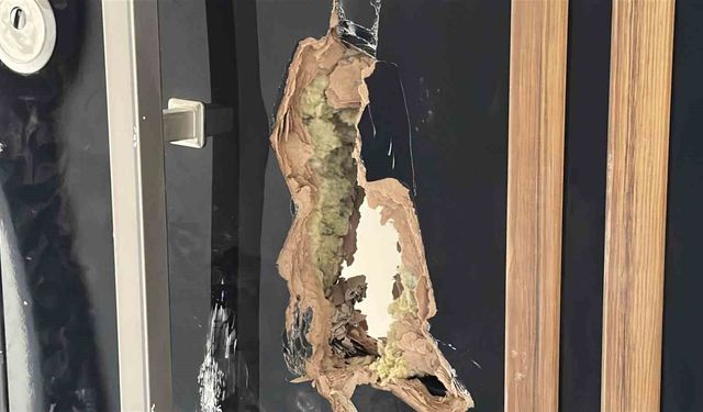 Kapıyı parçalayarak takılmamış lavabo bataryalarını çaldılar